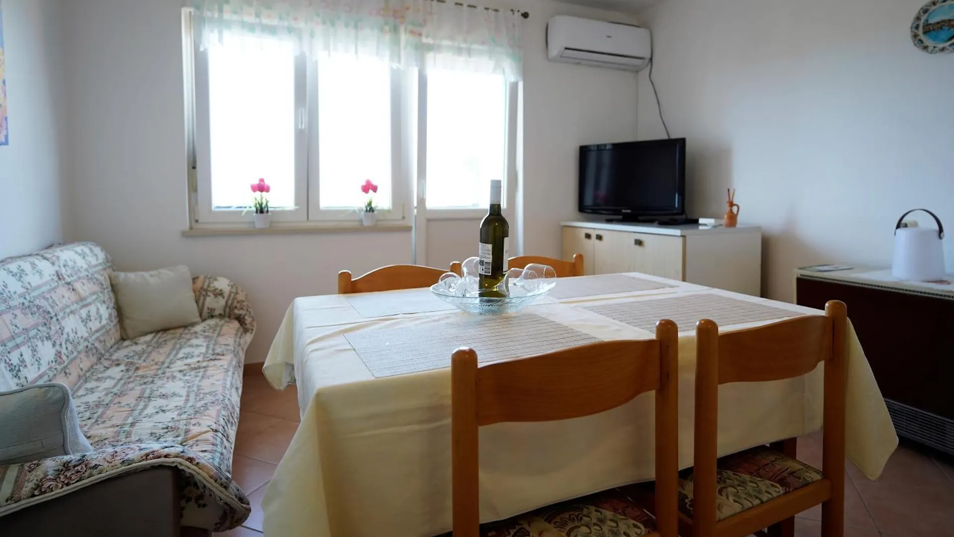 Nada 5 - Apartman S Pogledom Na More Apartment Pula