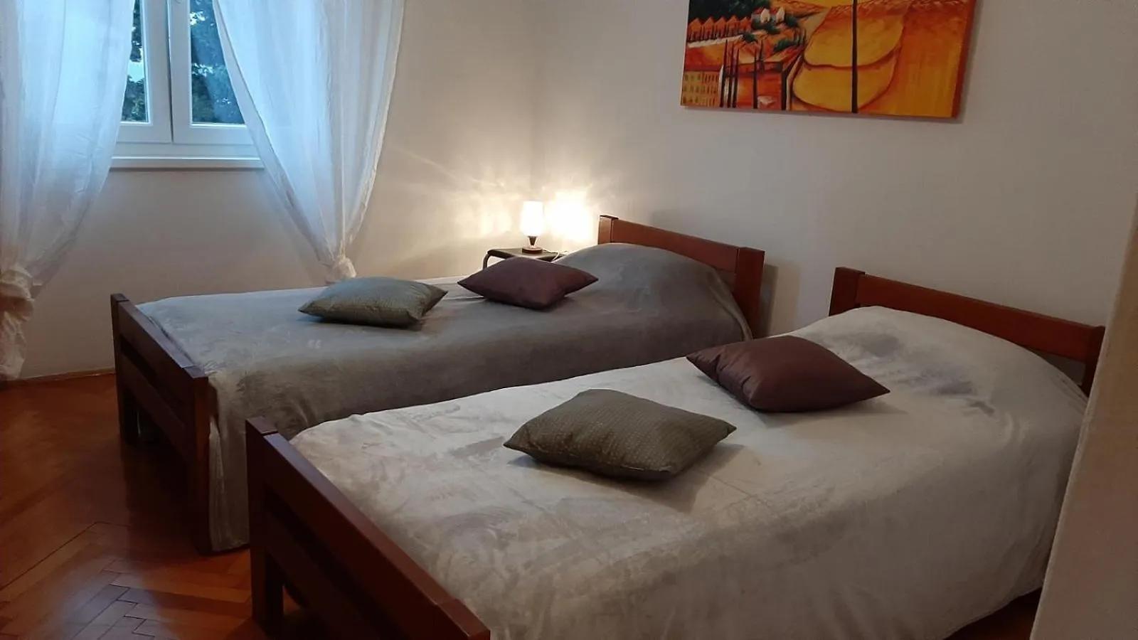 Appartamento Nada 5 - Apartman S Pogledom Na More Pola